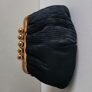 VTG Carla Marchi black corrugated fabric mini bag